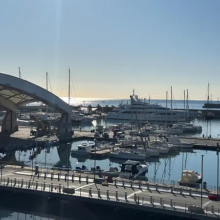 Luxury Waterfront * جنوة