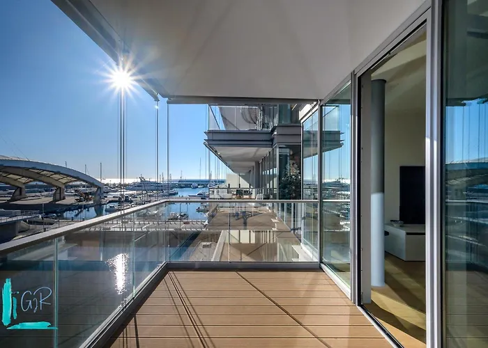 Luxury Waterfront ג'נובה